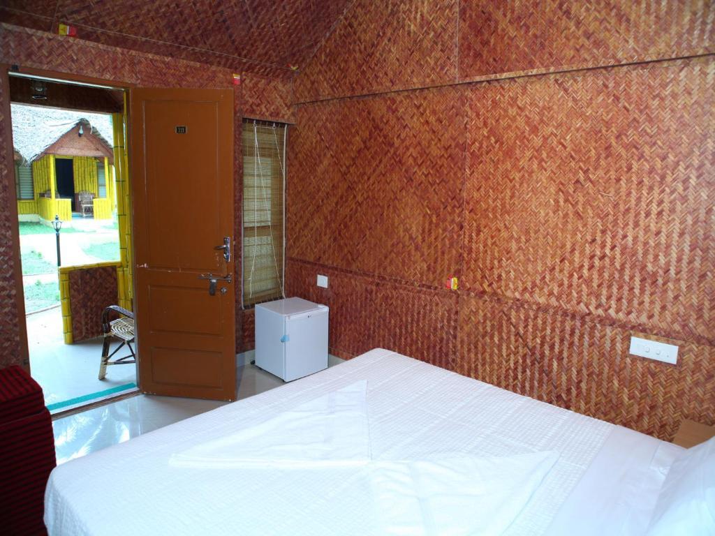 Savithri Inn Bamboo Cottages & Resorts Varkala Rum bild